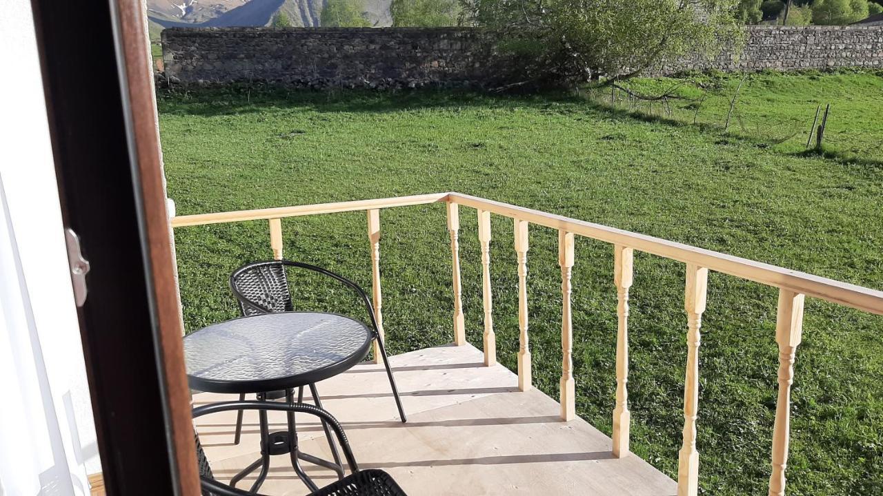 Terkhena Hotell Kazbegi Eksteriør bilde