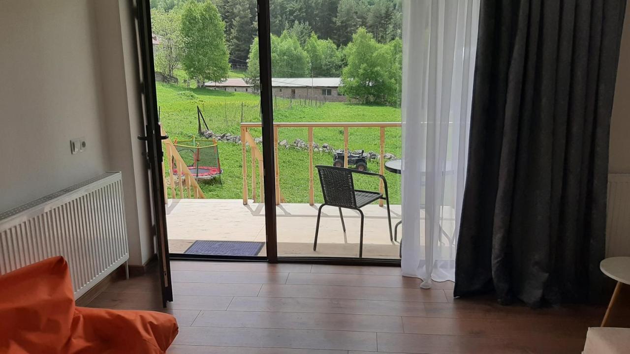 Terkhena Hotell Kazbegi Eksteriør bilde