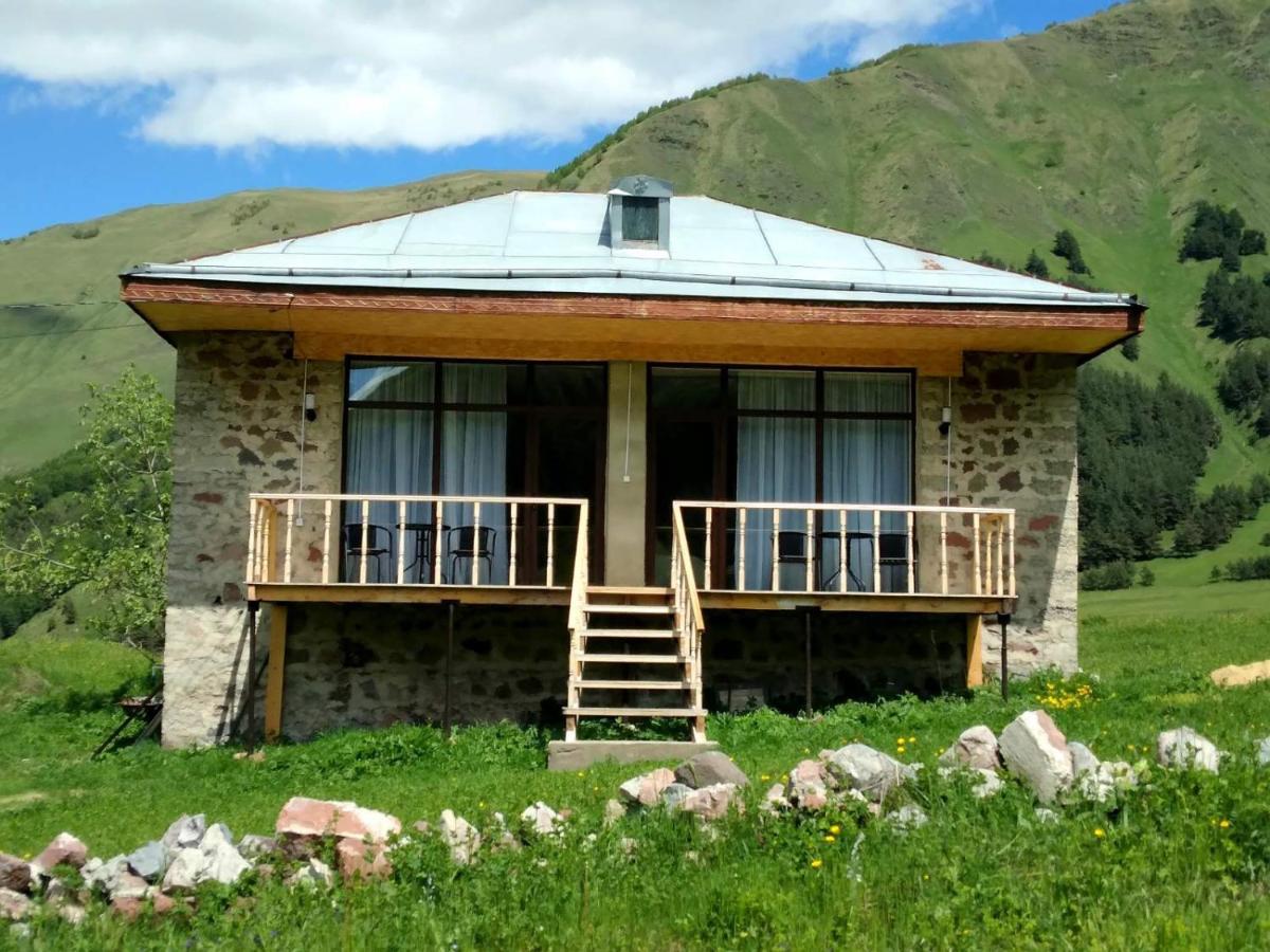 Terkhena Hotell Kazbegi Eksteriør bilde